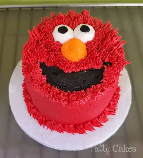 Character Cakes Gallery / Patty Cakes / Custom Cakes, Cupcakes and More /  Highland, IL / 618-654-8180