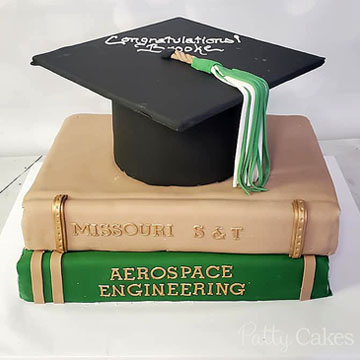 Graduation Cake 1003