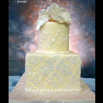 Wedding Cake 051, Monogram Cake