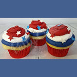holiday cakes and cupcakes available